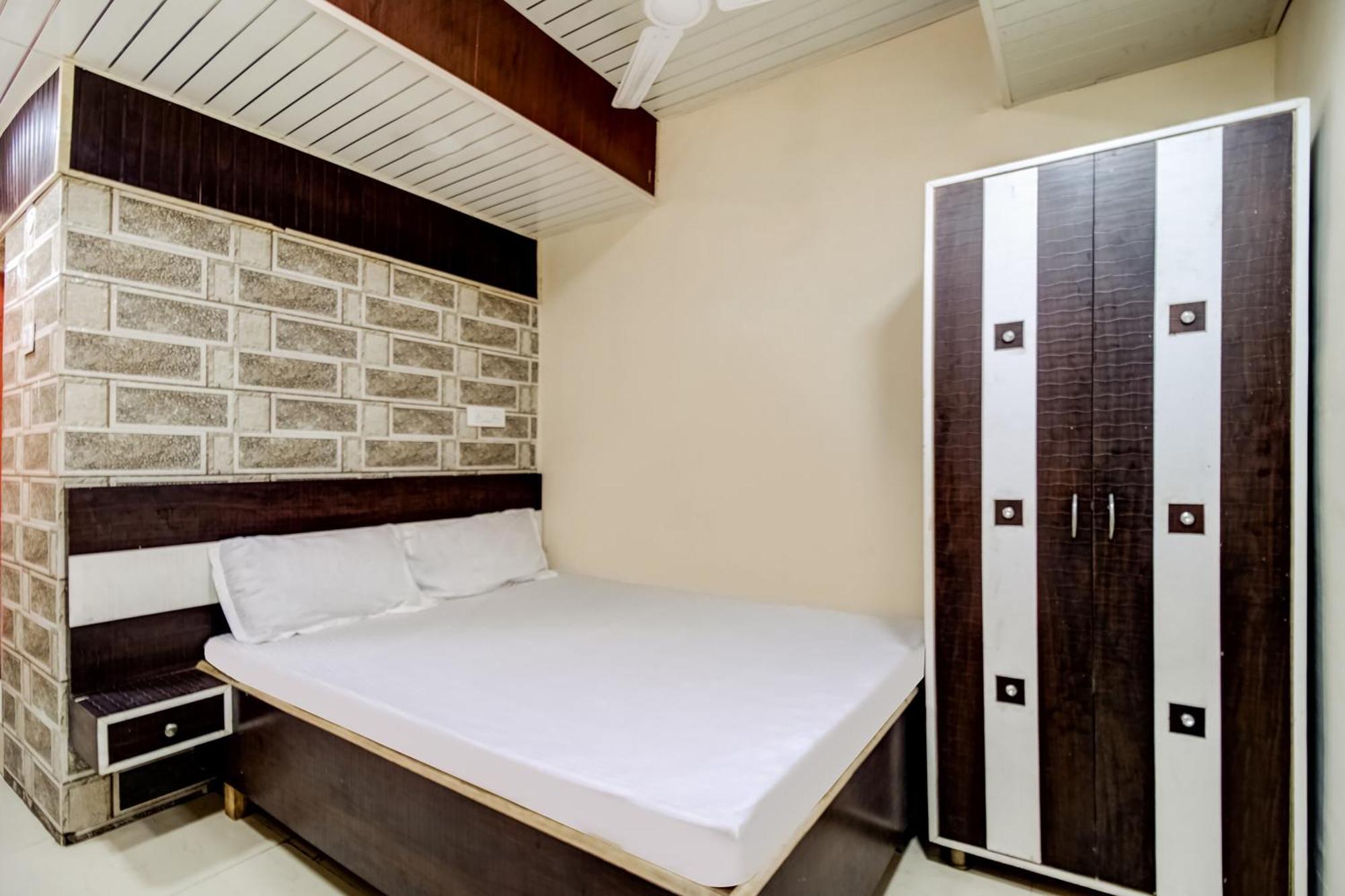 Hotel O Sangam Relax Point Amarnāth Buitenkant foto